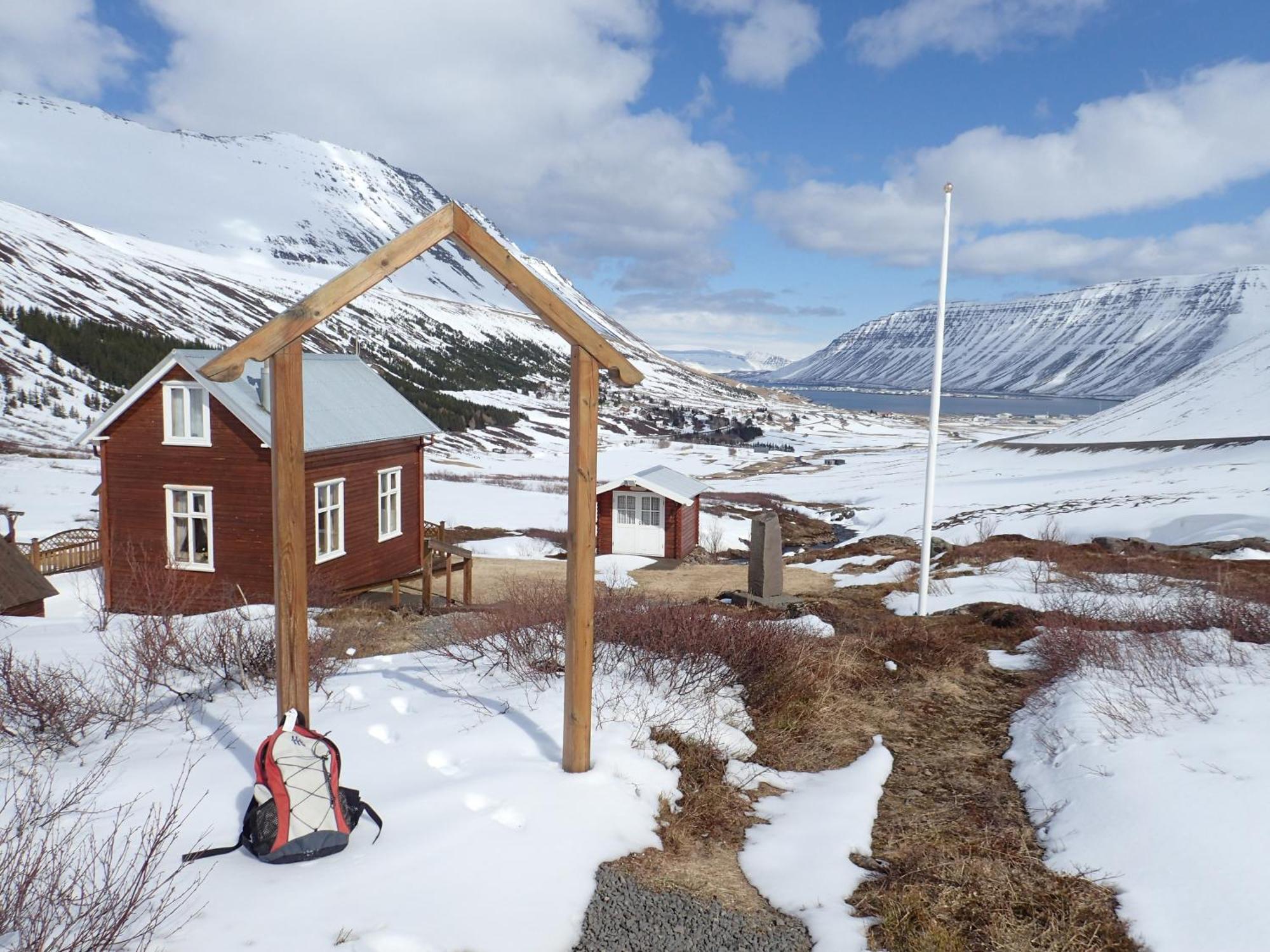 Valholl Skataskali Villa Isafjordur ภายนอก รูปภาพ