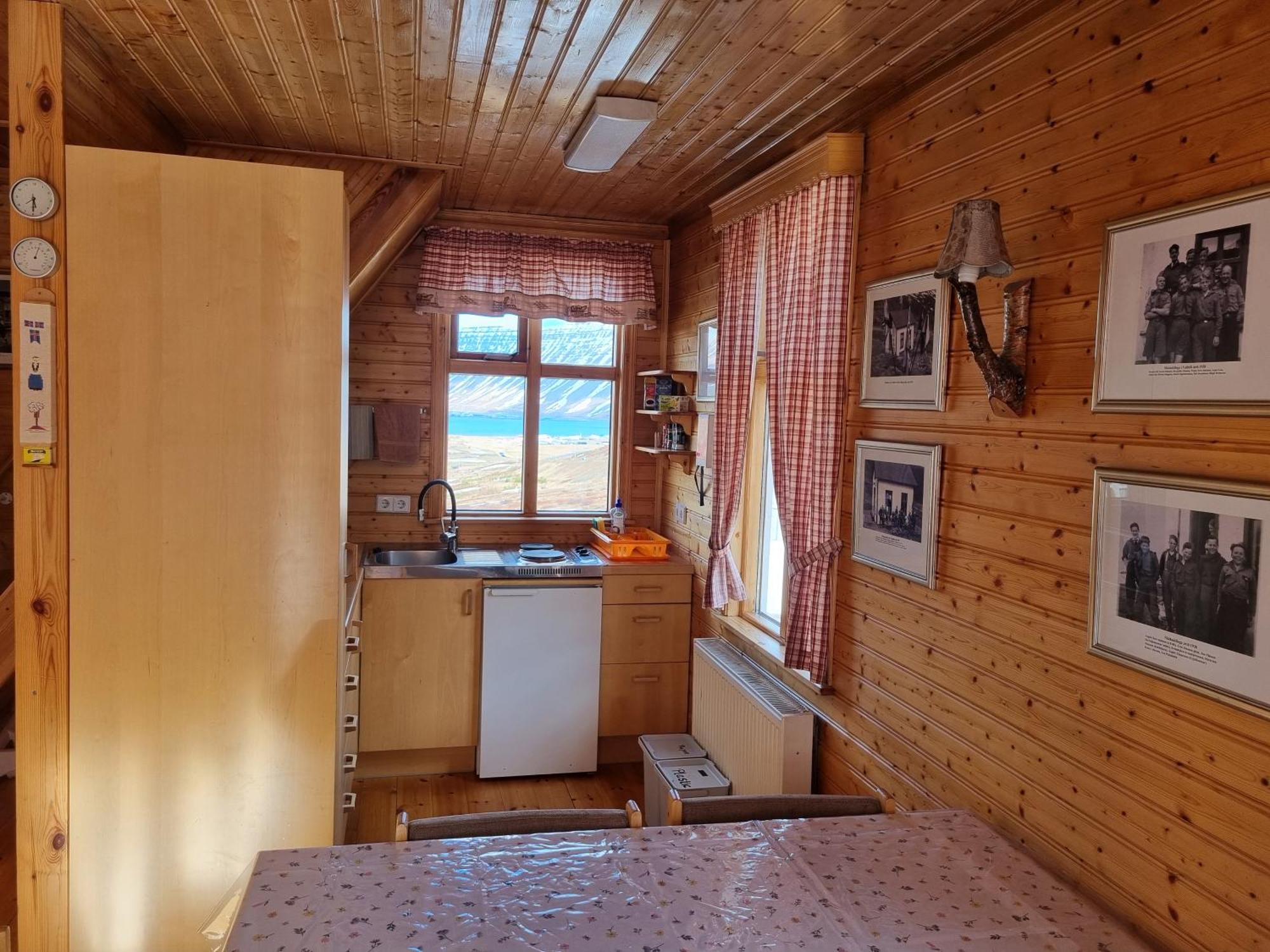 Valholl Skataskali Villa Isafjordur ภายนอก รูปภาพ